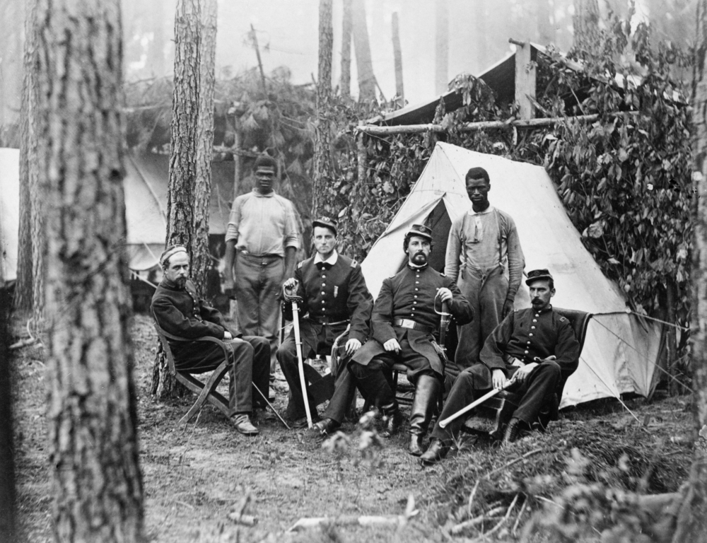 Officiers de l'Union avec leurs aides de camp