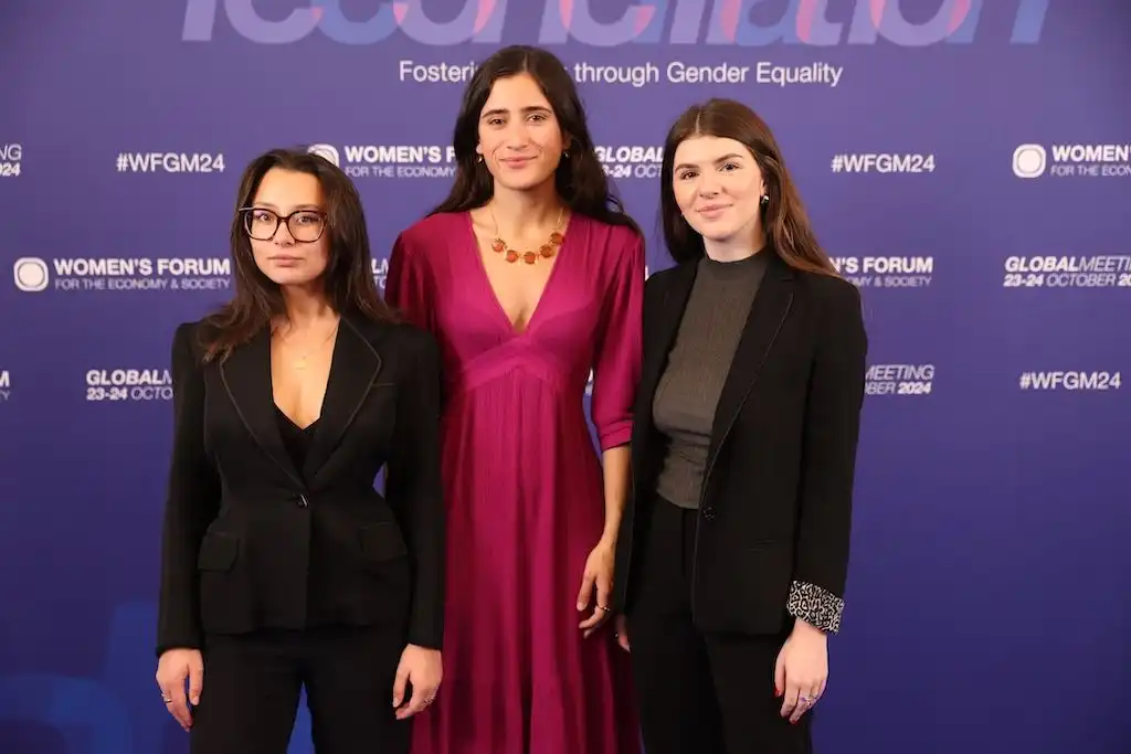 Zélie Bousquet, Justine Delamarre, et Nathalia Mineo